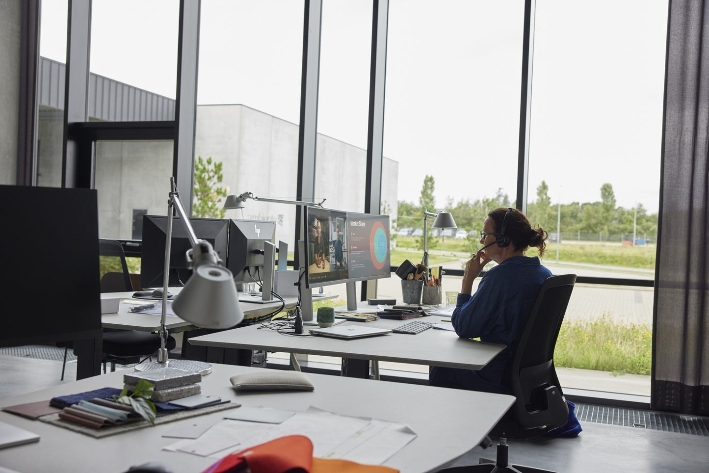 Poly 8L5A9AA | Savi 8410 Office Monaural DECT Headset, Microsoft Teams Certified, 1880-1900 MHz