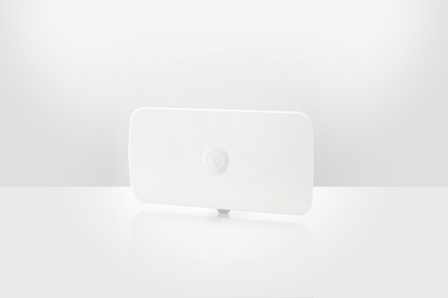 Cambium Networks ePMP Force 300-16 white wireless charging pad