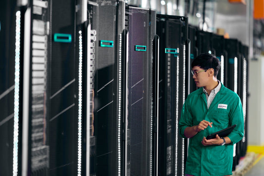 HPE P48921-B21 | High-Performance Serial Cable, 1.8m, DB9 Male to DB9 Female