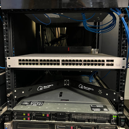 Mello Mount | Rack Mount Assistant for Installing equipment in 19" Rack