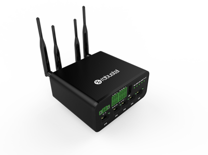 Robustel R1520-4L black 4G router with 4 antennas and green LED panel
