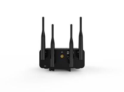 Robustel R1520-4L black wireless router with antennas and labeled ports