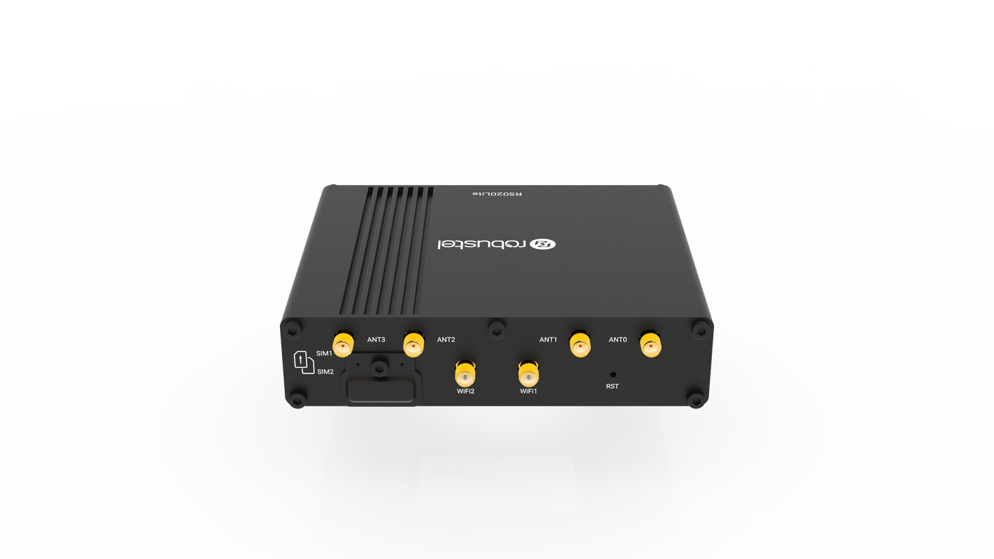 Robustel R5020L-A 5G router back with gold antenna connectors