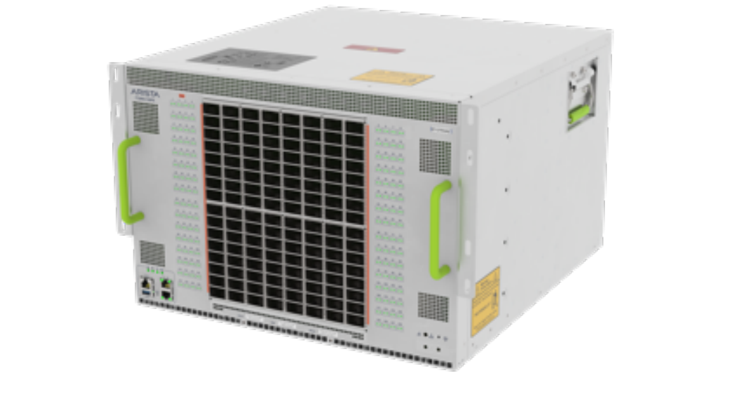 White arista rack-mountable server chassis with green handles and black grille front panel for 7720r4 distributed spine switch
