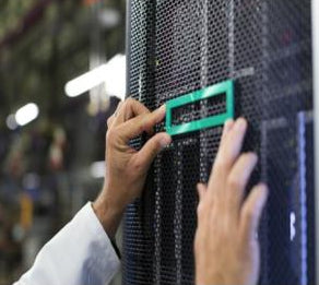HPE P40565-B21 | 2.5" 1.92TB NVMe U.3 SSD for High-Performance Storage