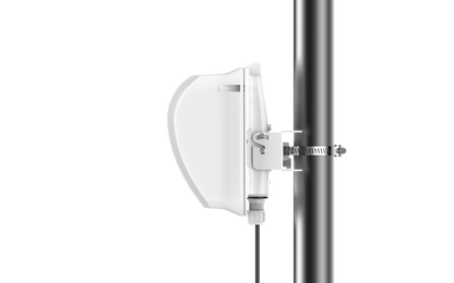 Cambium cnWave 60GHz V2000 client node on white pole mount with clamp and cable