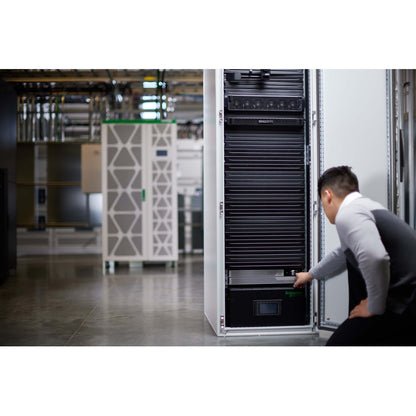 APC SRTL5KRM2UI Smart-UPS Ultra 5kW 2U rack with screen